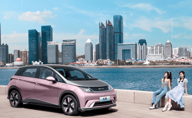 �ȁ��Ϻ������N��20�f������Ů܇��������